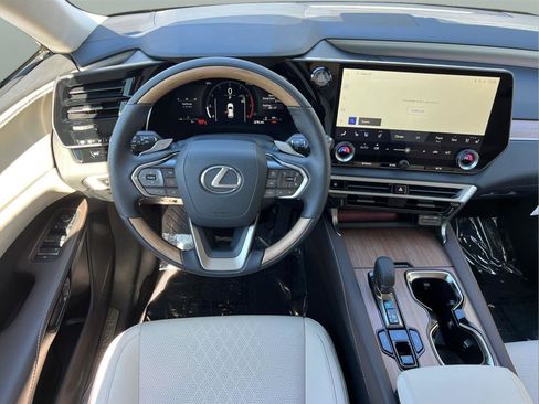 New 2026 Lexus RX 350 FWD image 17
