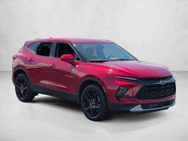 New 2026 Chevrolet Blazer LT w/ LPO, Black Grille Bar Package FWD image 5