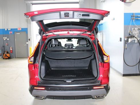 Used 2025 Honda CR-V Sport Touring image 31