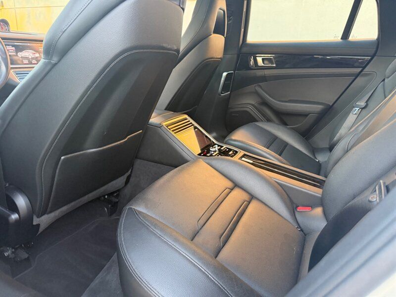 Used 2017 Porsche Panamera 4 AWD/4WD image 12