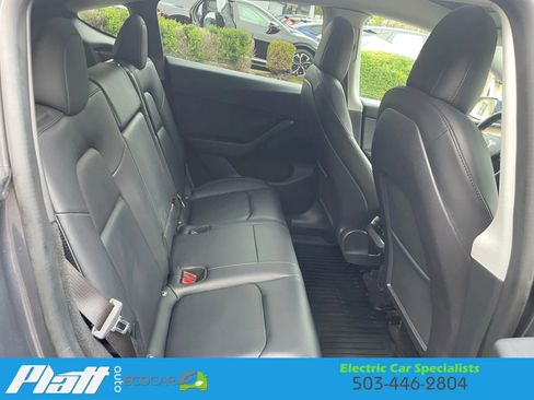 Used 2022 Tesla Model Y Performance image 47