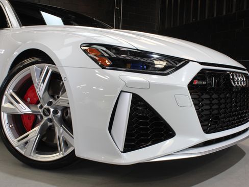 Used 2023 Audi RS 6 image 13