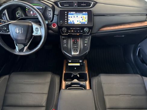 Used 2022 Honda CR-V Touring image 3