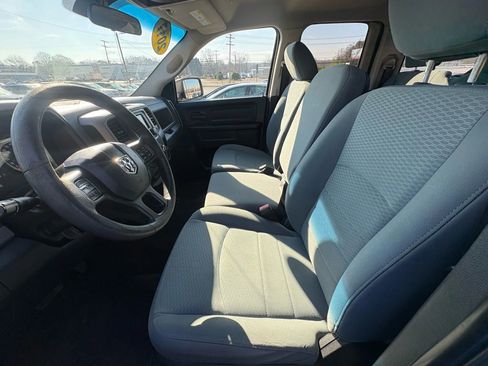 Used 2017 RAM 1500 Express w/ Express Value Package image 21