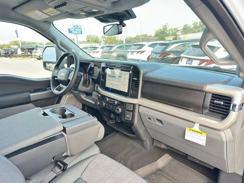 New 2026 Ford F350 XLT w/ XLT Premium Package image 33