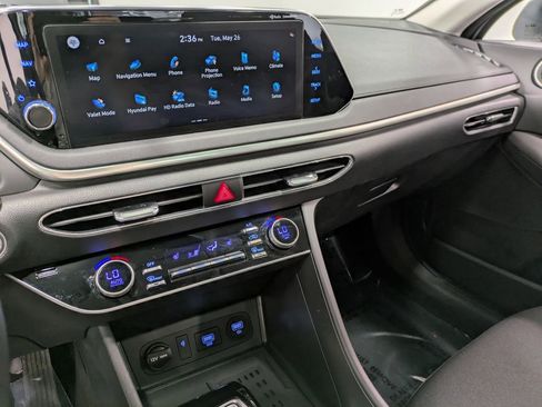 Used 2023 Hyundai Sonata SEL w/ Convenience Package FWD image 11