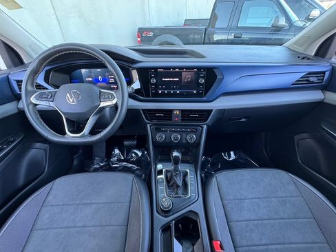 Used 2022 Volkswagen Taos SE AWD/4WD image 6