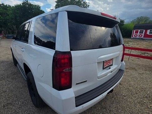 Used 2018 Chevrolet Tahoe 2WD image 3