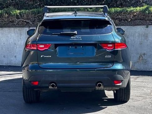Used 2018 Jaguar F-PACE Premium AWD/4WD image 4