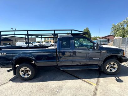 Used 2001 Ford F250 Lariat
