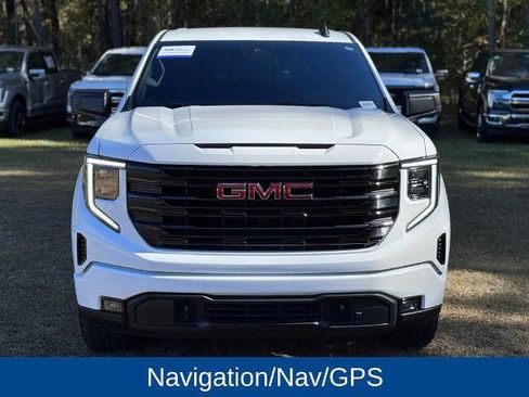 Used 2024 GMC Sierra 1500 Elevation w/ Preferred Package image 2