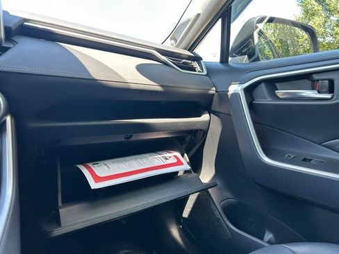 Certified 2021 Toyota RAV4 XLE Premium AWD/4WD image 52