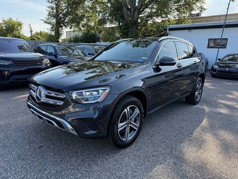 Used 2021 Mercedes-Benz GLC 300 image 1