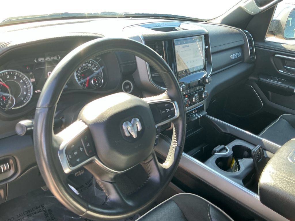 Used 2024 RAM 1500 Laramie AWD/4WD image 24