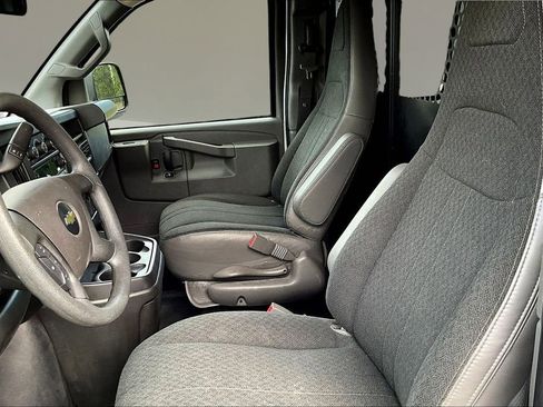Used 2024 Chevrolet Express 2500 w/ Driver Convenience Package RWD image 18