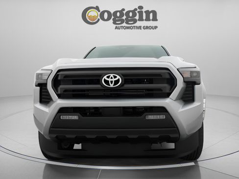 New 2026 Toyota Tacoma SR5 AWD/4WD image 31
