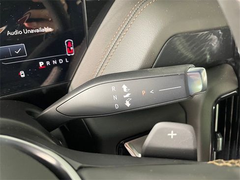 New 2026 GMC Yukon XL AT4 w/ AT4 Premium Package image 9