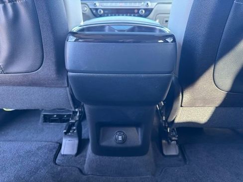 Used 2023 Kia Telluride EX w/ EX Captain's Chair Package image 20