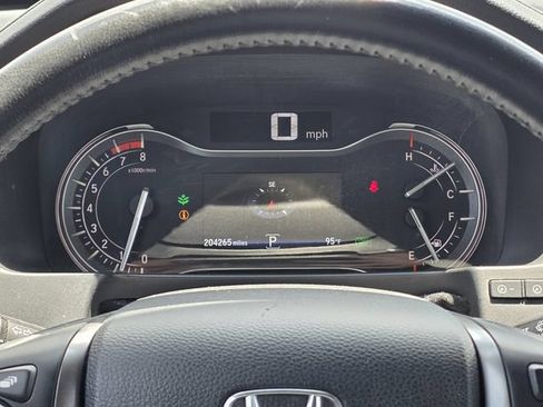 Used 2017 Honda Pilot EX-L image 11