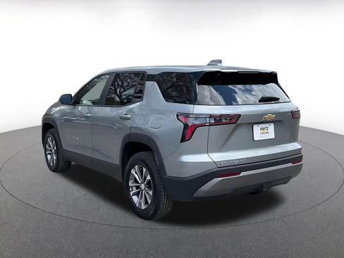 Used 2025 Chevrolet Equinox LT image 11