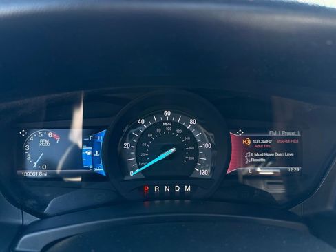 Used 2017 Ford Expedition EL Platinum image 19