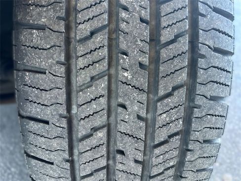 Used 2020 Jeep Grand Cherokee Laredo image 11