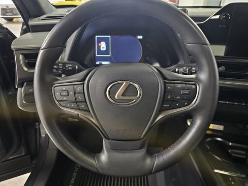Certified 2023 Lexus UX 250h F Sport image 21