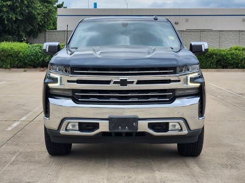 Used 2021 Chevrolet Silverado 1500 LTZ AWD/4WD image 3