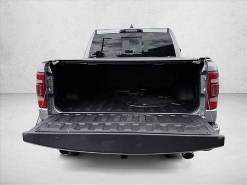 Used 2022 RAM 1500 Limited AWD/4WD image 7