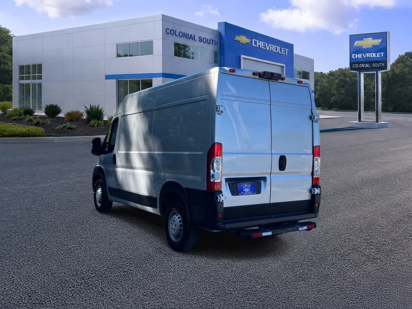 Used 2024 RAM ProMaster 2500 w/ Power Group FWD image 4