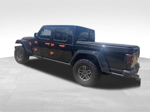 Used 2025 Jeep Gladiator Mojave AWD/4WD image 20