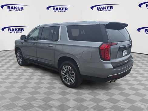 Certified 2023 GMC Yukon XL Denali Ultimate AWD/4WD image 6
