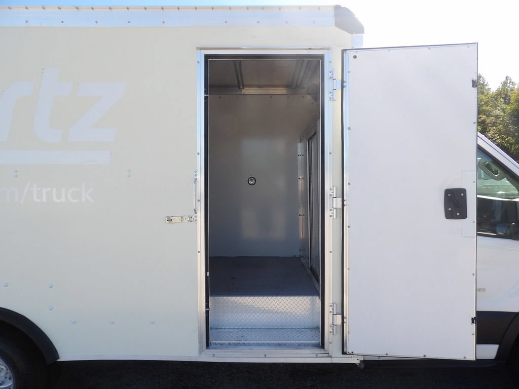 Used 2022 Ford Transit 350 DRW RWD image 25