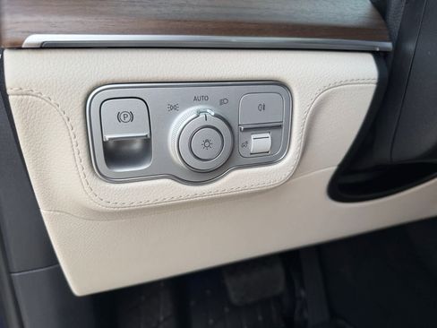 New 2026 Mercedes-Benz GLE 450 4MATIC image 25