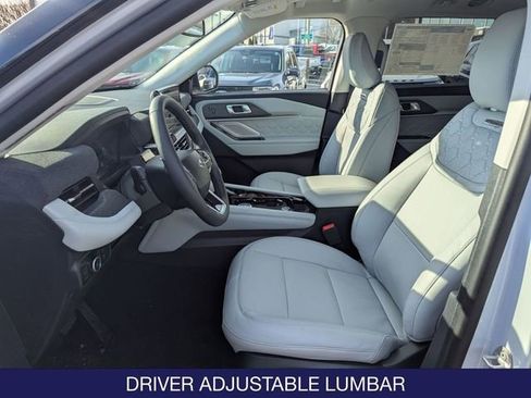 New 2026 Ford Explorer Platinum w/ LUX Leather Package image 9