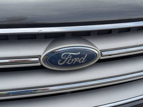 Used 2018 Ford Escape SE AWD/4WD image 10