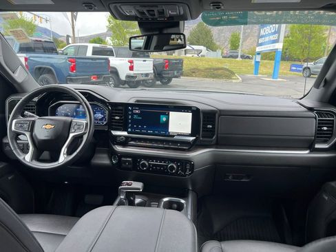 Certified 2023 Chevrolet Silverado 1500 LTZ image 22