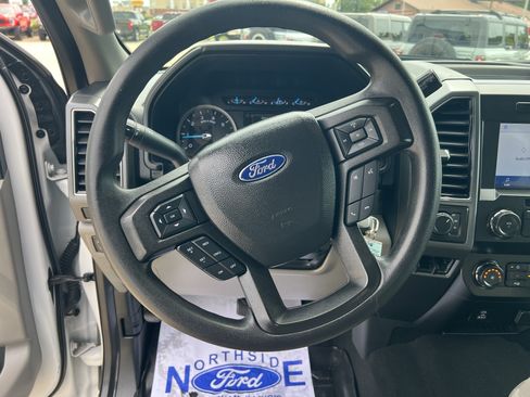 Used 2021 Ford F250 XLT w/ XLT Premium Package AWD/4WD image 20