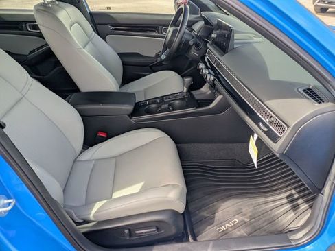 Used 2025 Honda Civic Sport Touring image 28