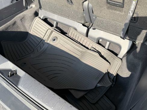 Certified 2026 Toyota Sienna LE AWD/4WD image 37