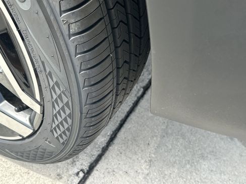 New 2026 Kia Seltos SX AWD/4WD image 11