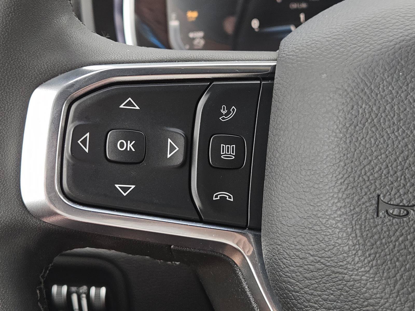 Used 2026 RAM 2500 Laramie AWD/4WD image 21
