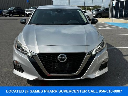 Used 2020 Nissan Altima 2.5 SR w/ Premium Package FWD image 4