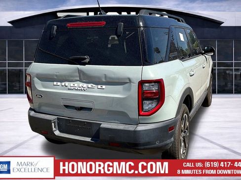 Used 2022 Ford Bronco Sport Outer Banks AWD/4WD image 3