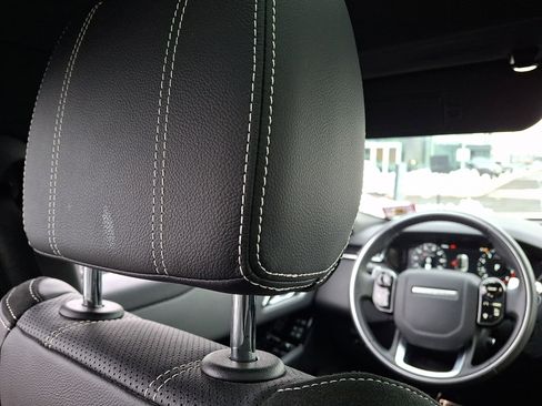 Used 2020 Land Rover Range Rover Velar R-Dynamic S image 13