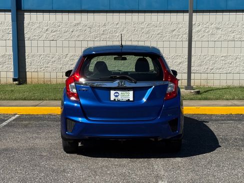 Used 2016 Honda Fit EX image 6