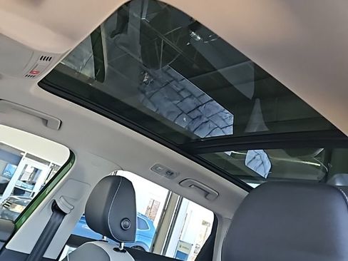 New 2026 Volkswagen Taos SE AWD/4WD image 28