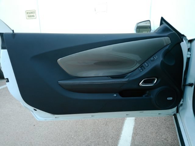 Used 2015 Chevrolet Camaro LT RWD image 13