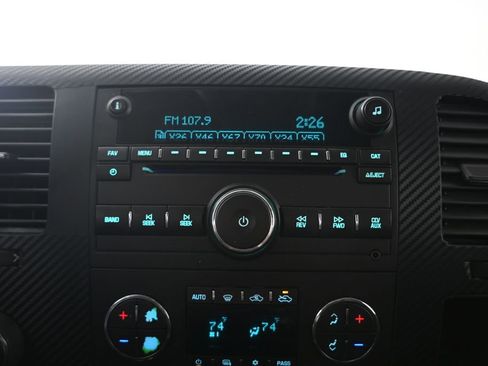 Used 2013 GMC Sierra 2500 SLE w/ SLE Preferred Package image 26