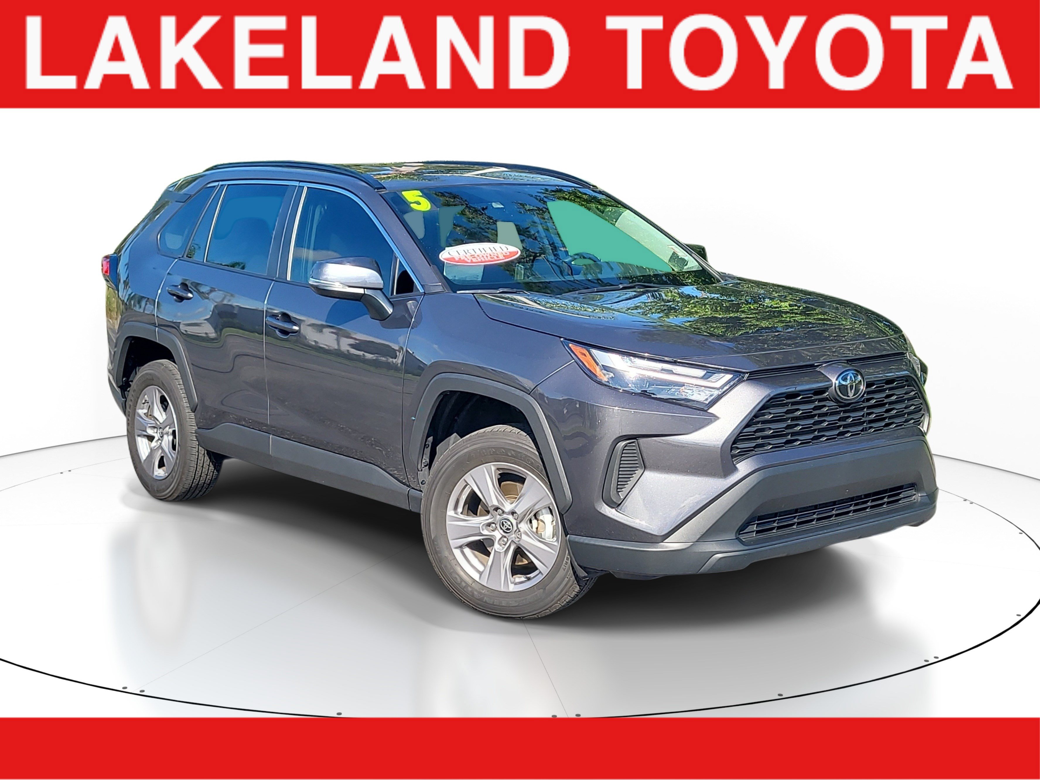 Certified 2025 Toyota RAV4 XLE AWD/4WD image 1